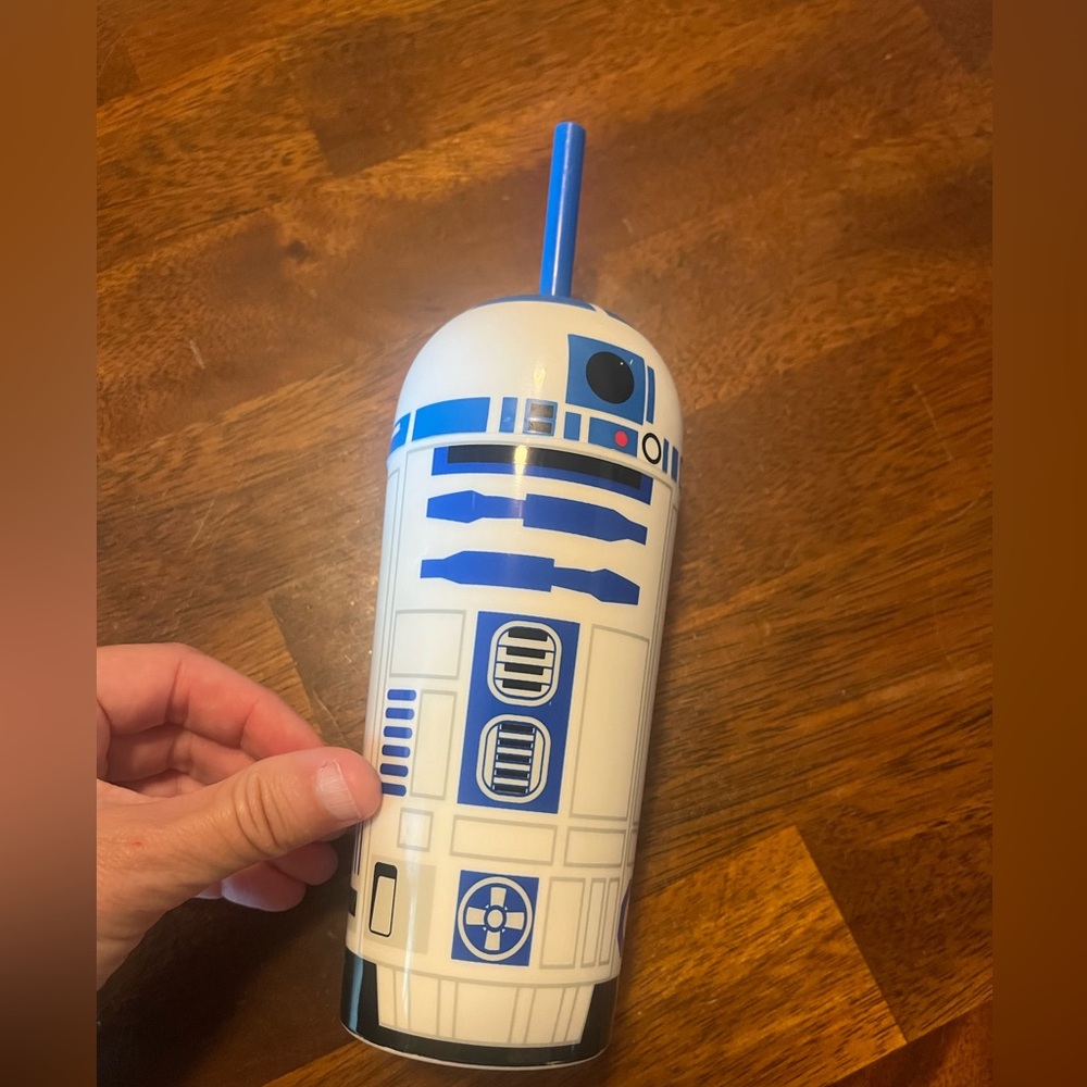 ZAK Star Wars R2-D2 Blue and White Tumbler w/ straw